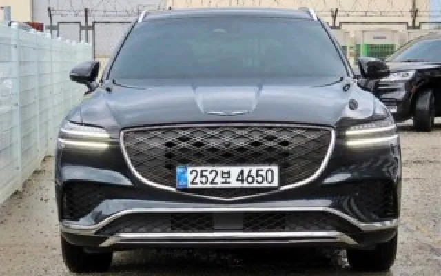 인천중고차판매사이트 GV70 2.5T 가솔린 AWD 매물 사진 9 - 2024/10 38,960km