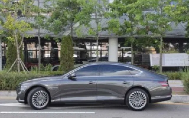 인천중고차판매사이트 G80(RG3) 일렉트리파이드 매물 사진 19 - 2022/02 82,226km